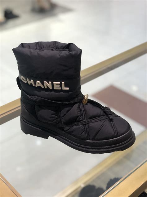 chanel winter snow boots|vintage Chanel boots.